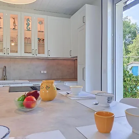 Casa vacanze Mayne By Interhome